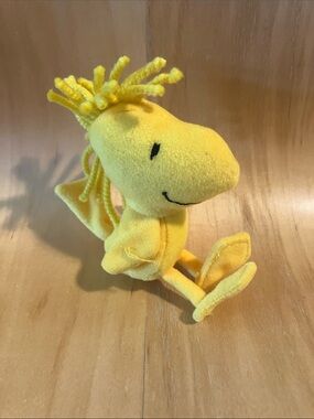 Plush Yellow Woodstock Wendy's Kids Meal Toy